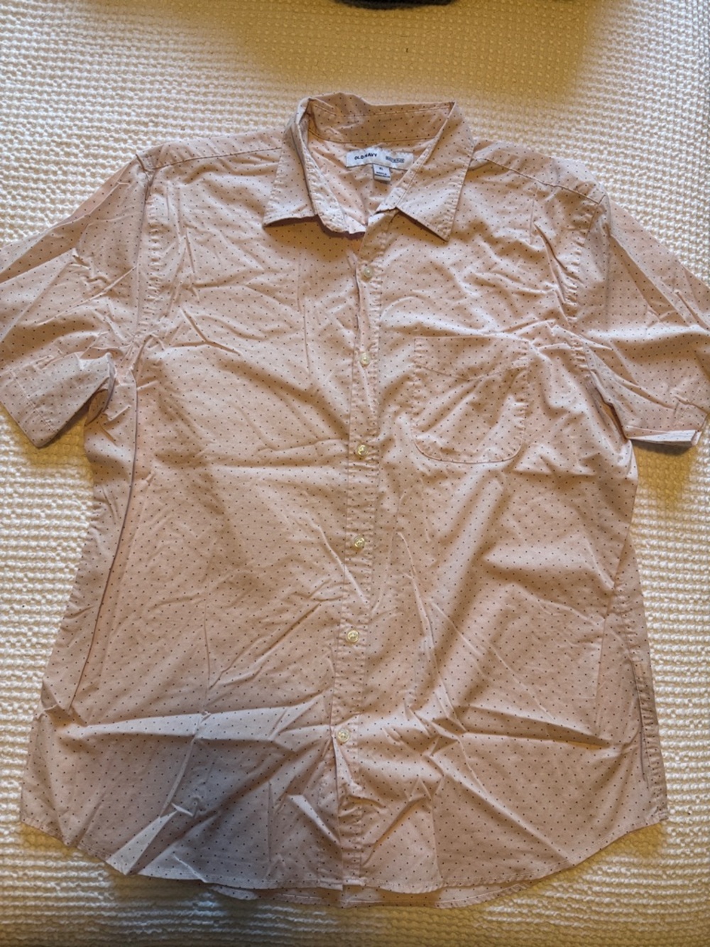 Old Navy Men's Short-Sleeve Button-Down Shirt - Light Pink with Dot Print